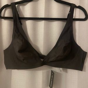 KKW SKiMS -NEW!! - Plunging Mesh Bra